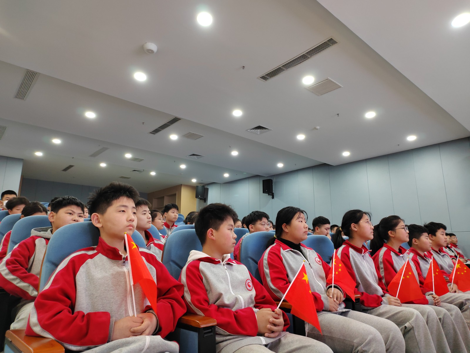 涡阳县爱心者协会六中志愿服务队开展国家安全教育日主题教育活动