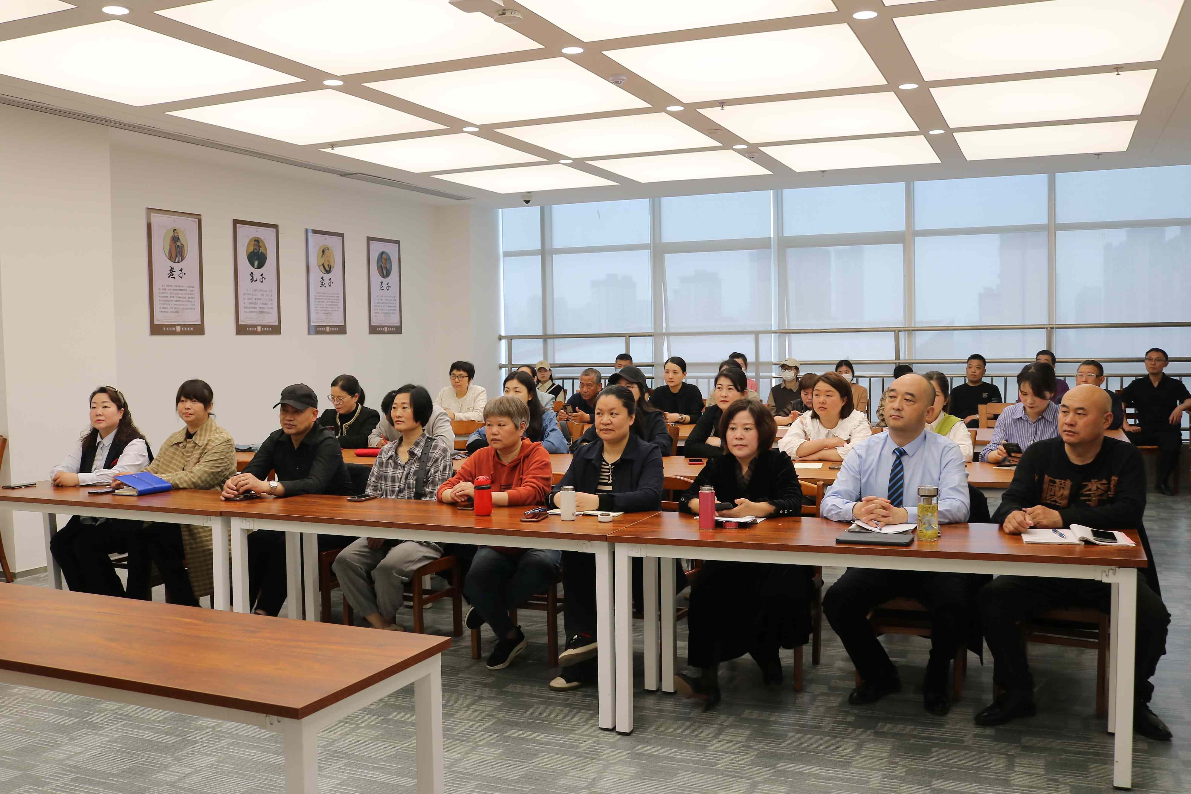 分享会现场.JPG