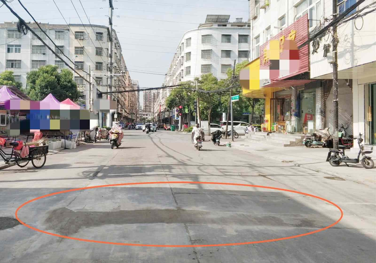 涡阳：道路破损我来修 社企联动 彰显社会责任