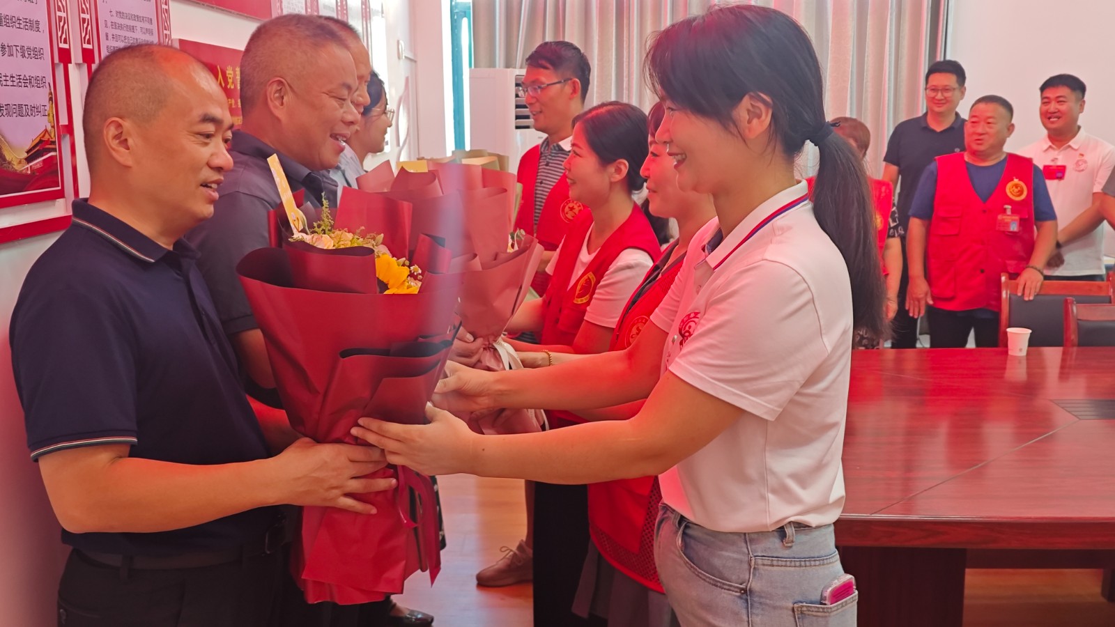 涡阳社会组织：情暖教师节——躬耕教坛 感恩有您
