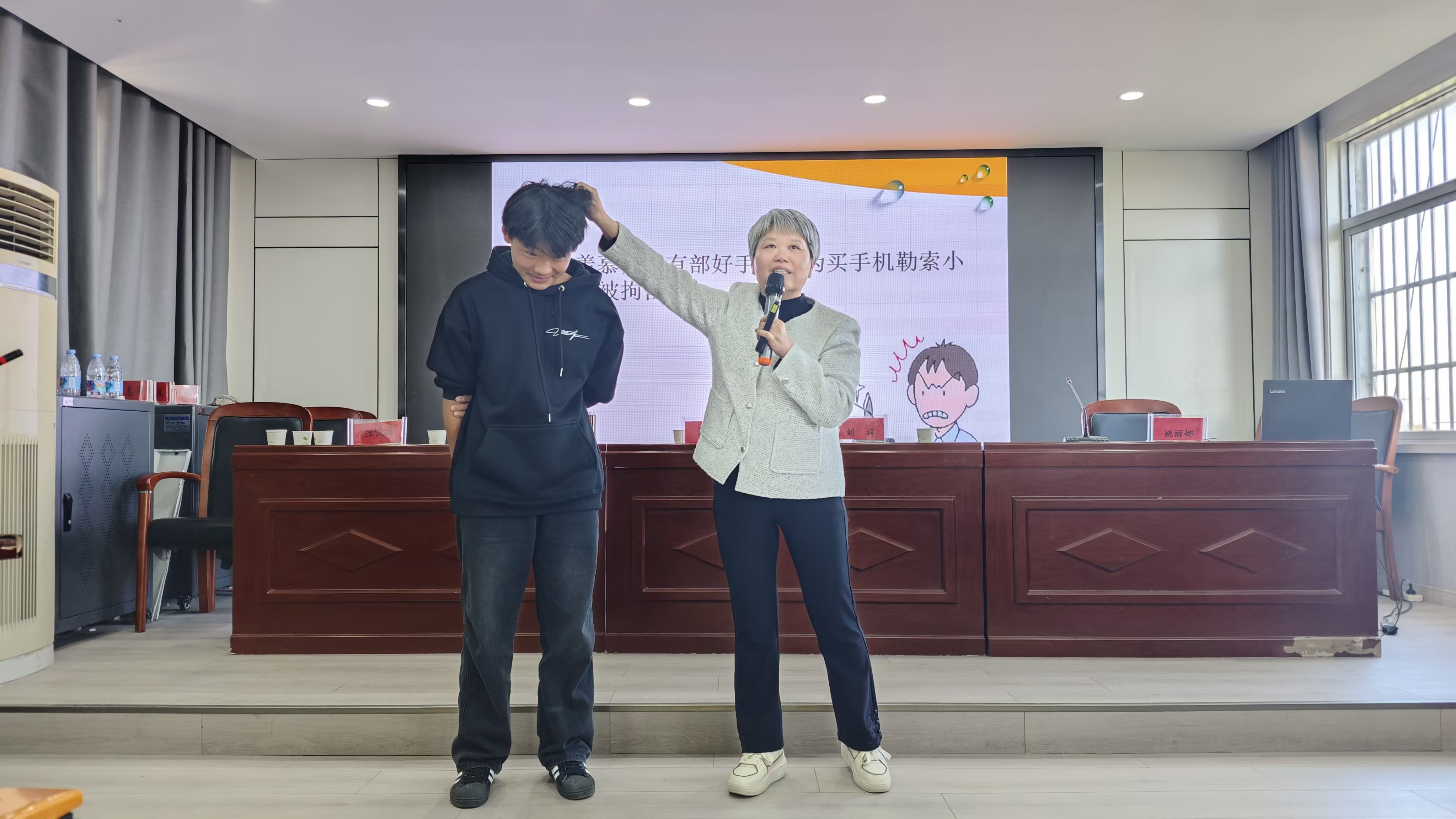 9躯体霸陵角色扮演.jpg