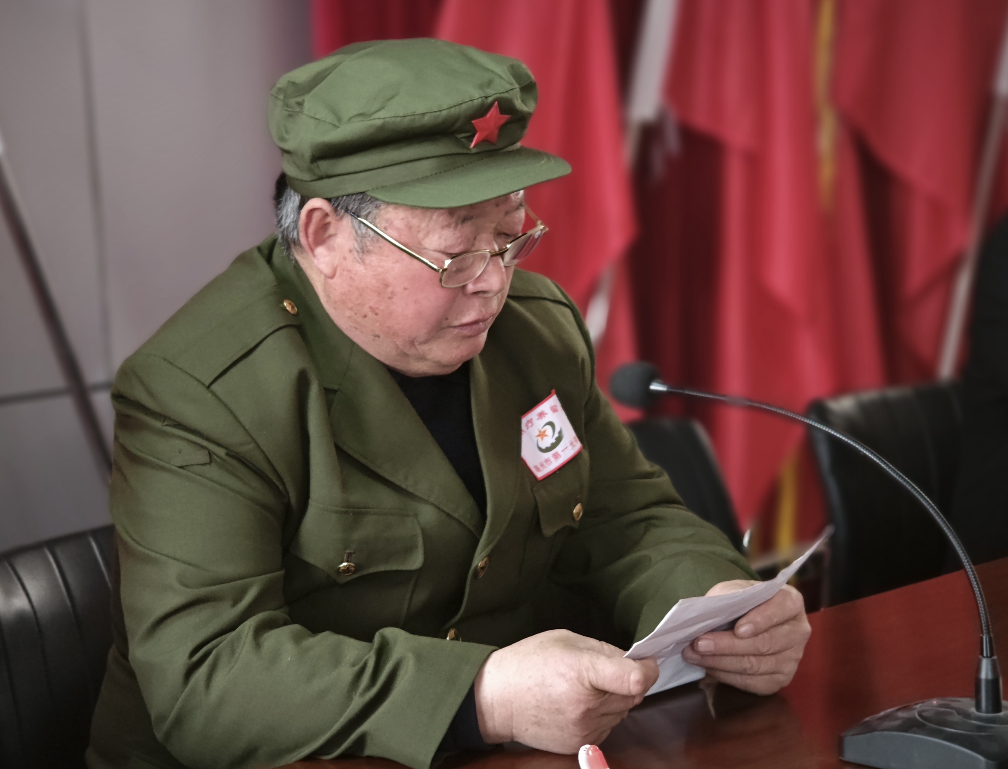 7.老兵代表发言.jpg