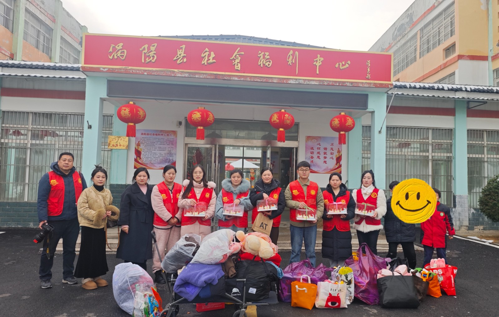 涡阳县社会组织：学雷锋践初心，情暖福利院