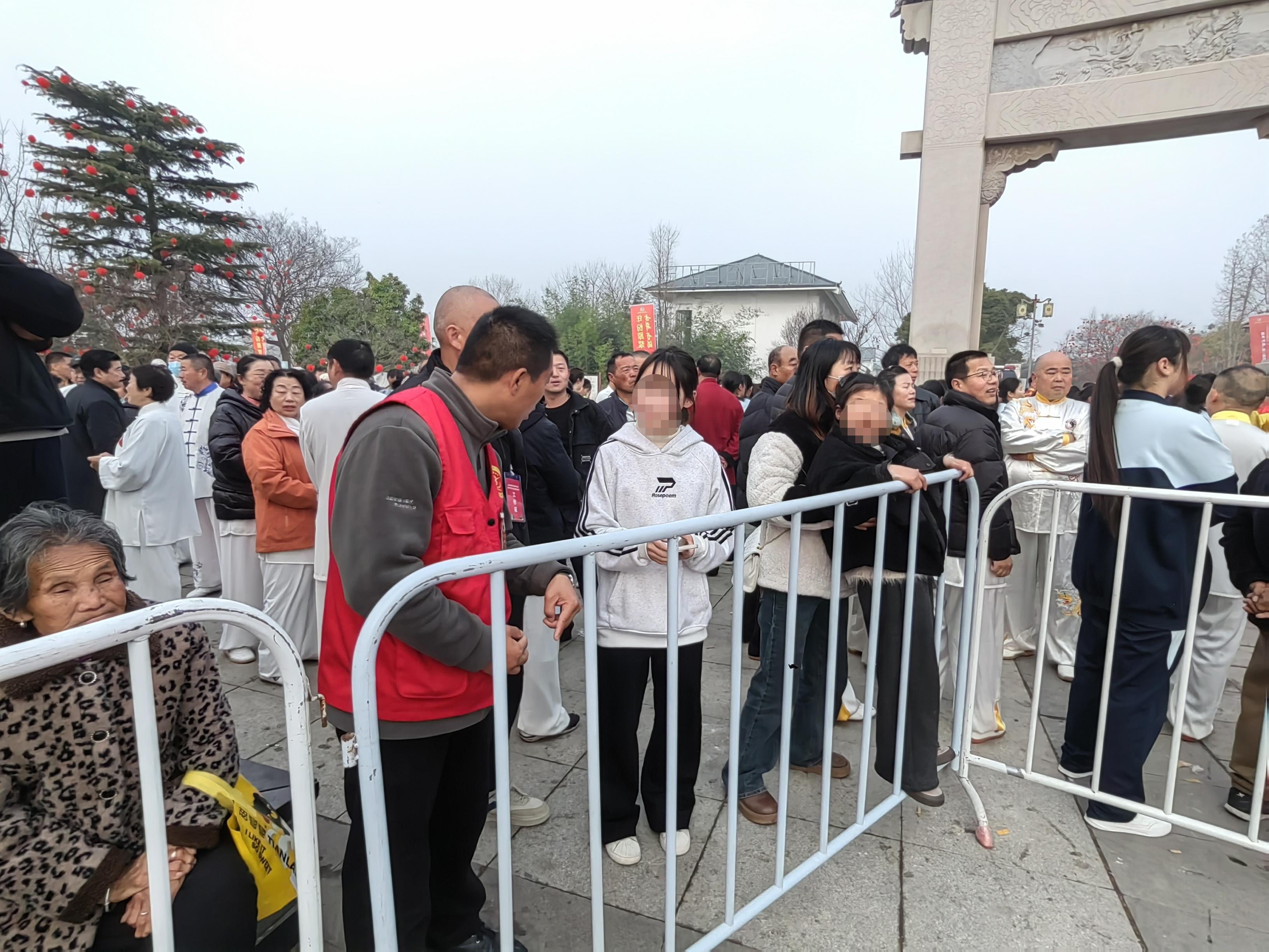 4向游客讲解路线.jpg