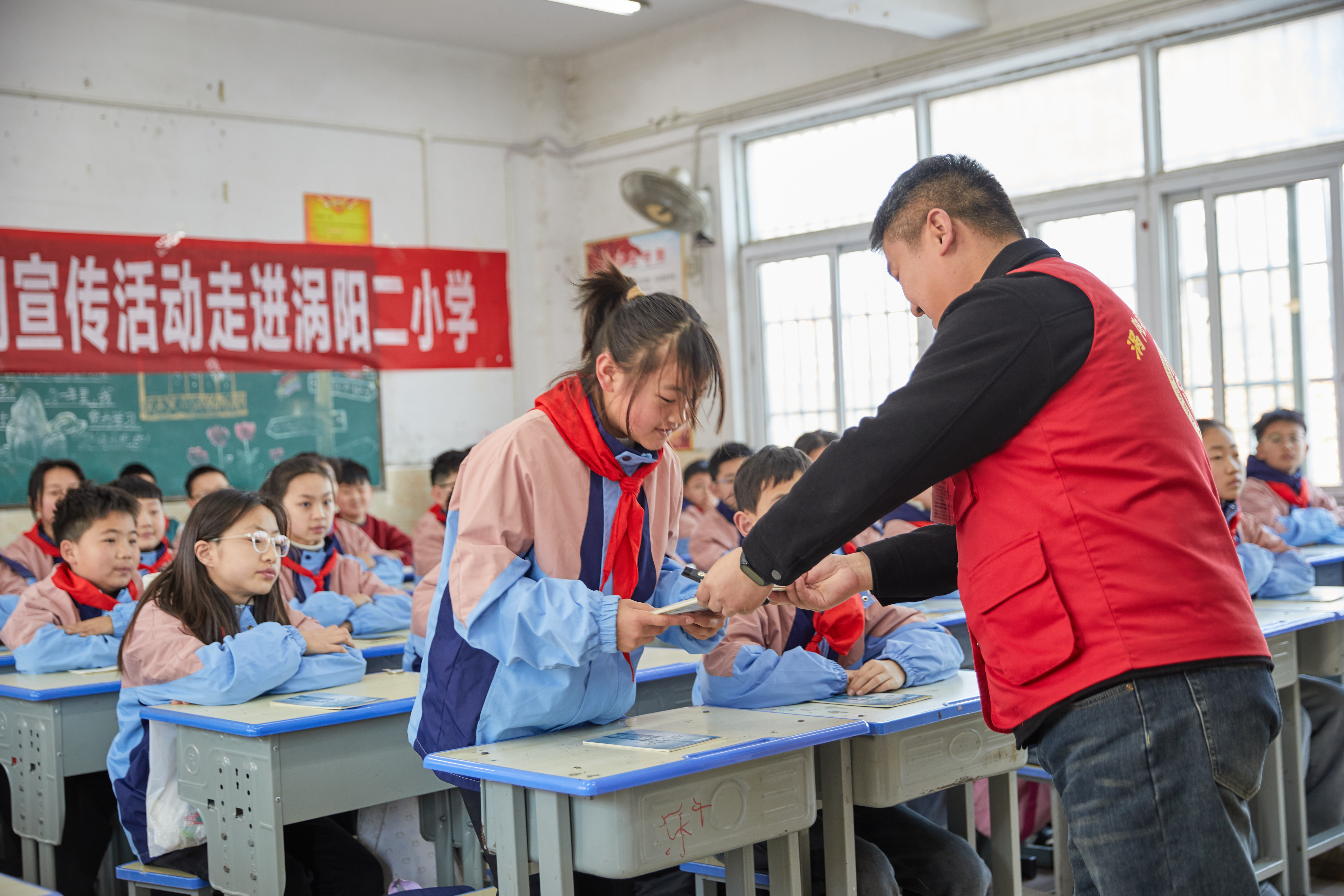 9为问答正确的同学送上奖品.jpeg