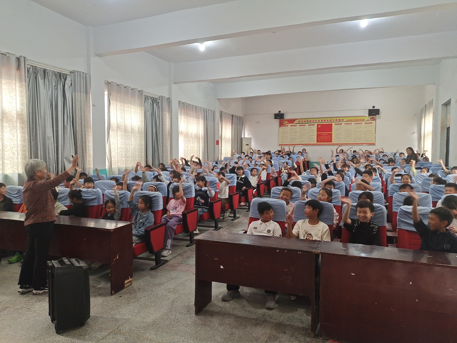 涡阳：以故事为媒 助小学生初识情绪