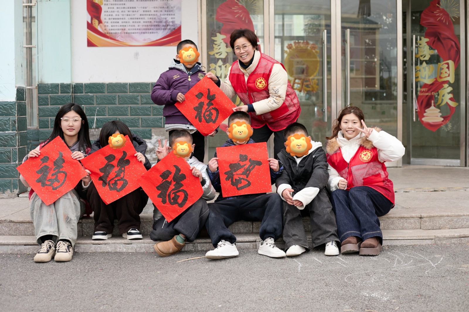 涡阳：定格纯真笑脸 传递温暖陪伴