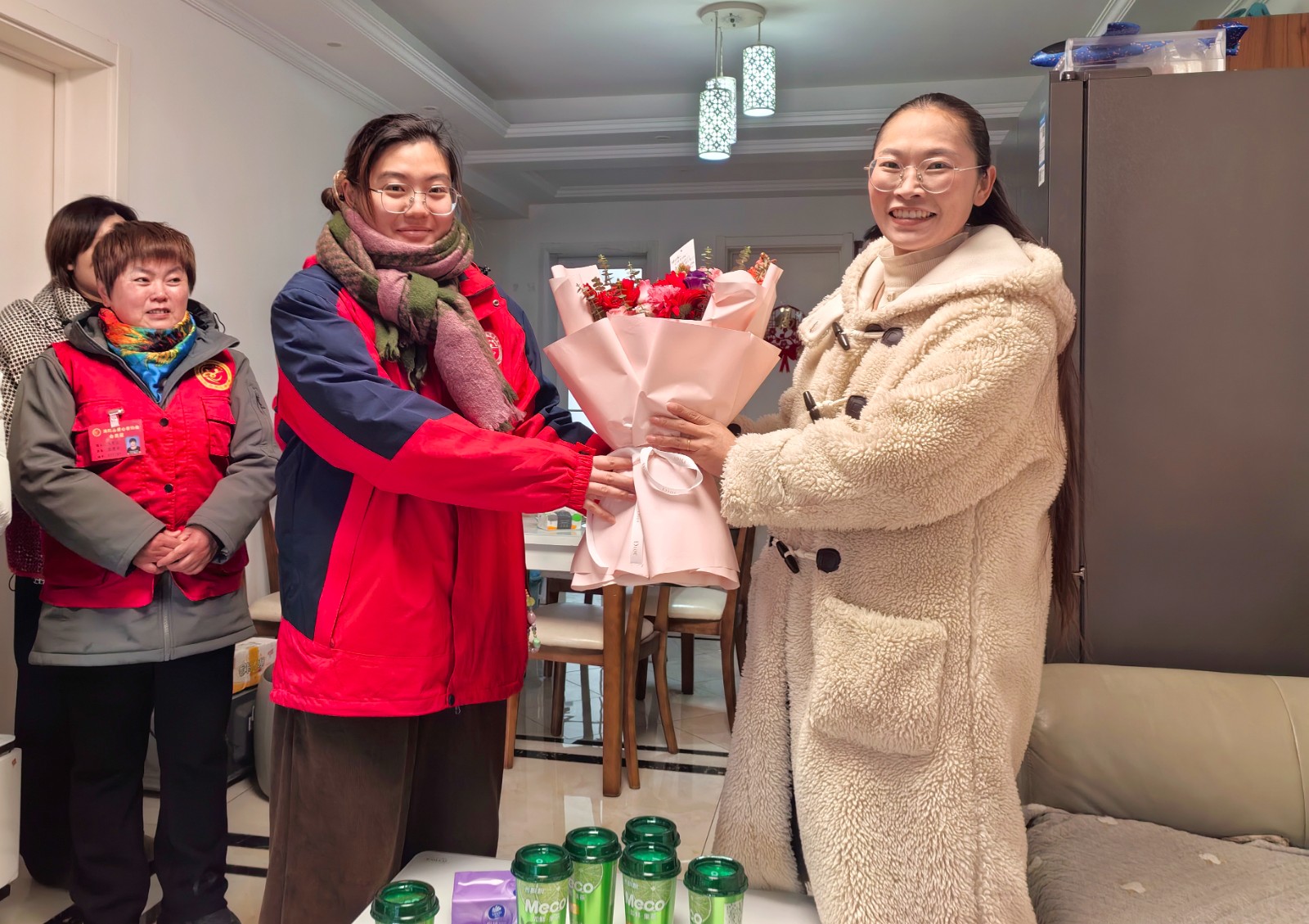 涡阳：情暖三八节 致敬巾帼美