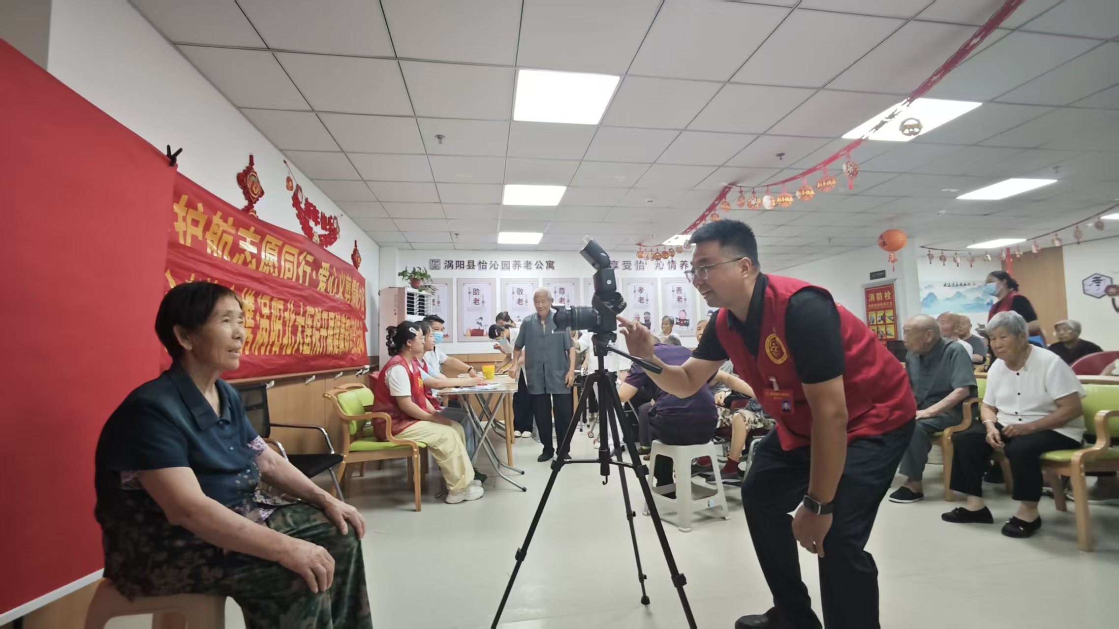 8最美肖像照拍摄进行中.jpg